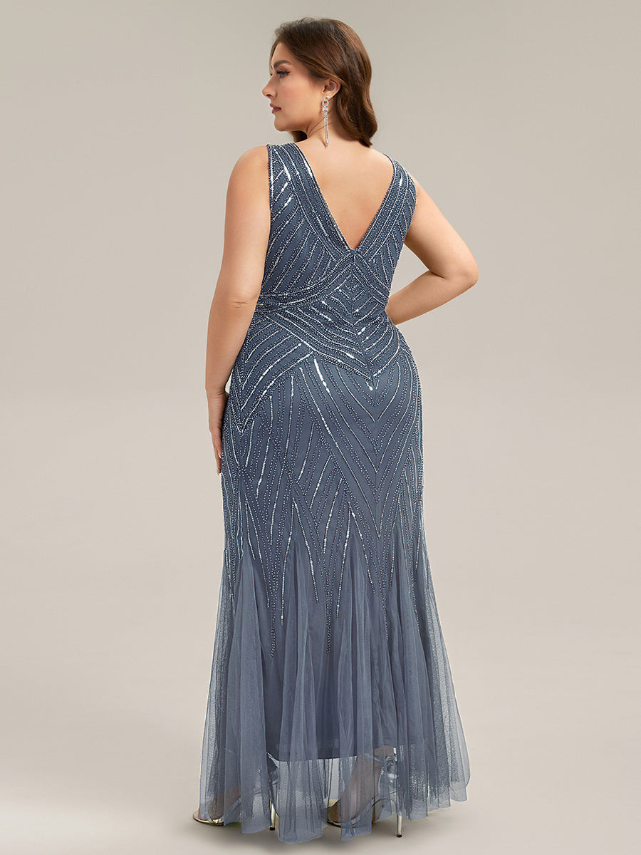pretty GLAMOUR|Plus Size Deep V-Neck Bead Embroidery Evening Dress