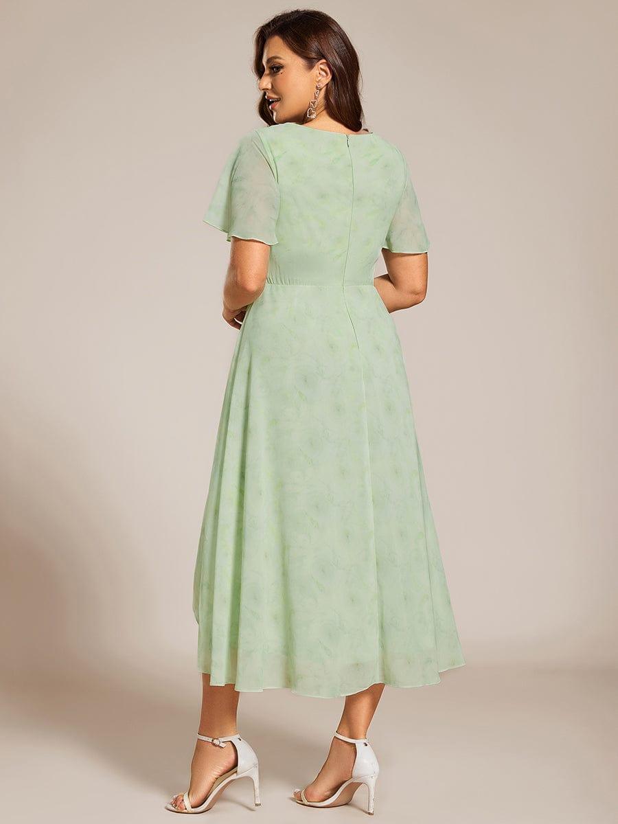 pretty LARK|Plus Size Chiffon Short Sleeves Pleated V-Neck A-Line Midi Wedding Guest Dress