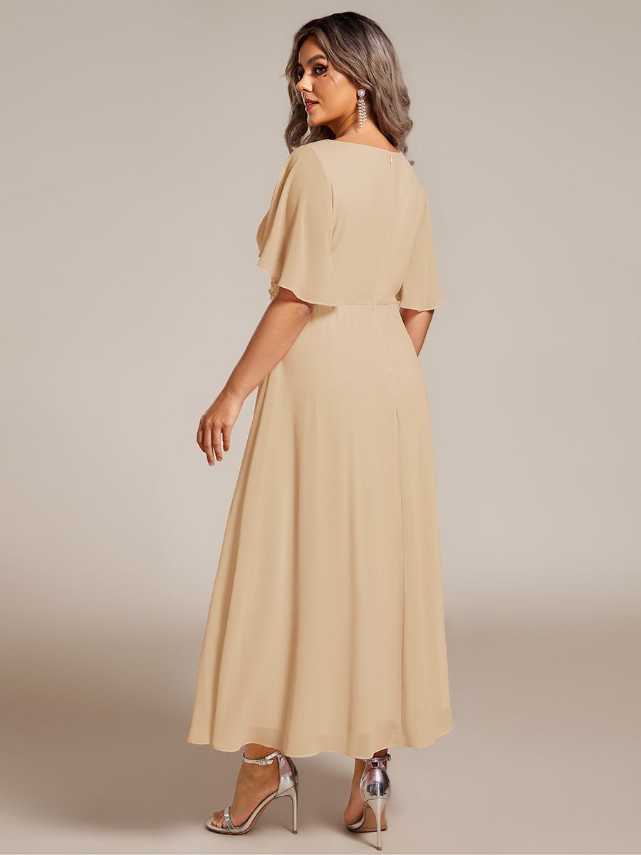 pretty DAHLIA|Plus Size Elegant Short Sleeves V-Neck Floral Applique Wedding Guest Dress