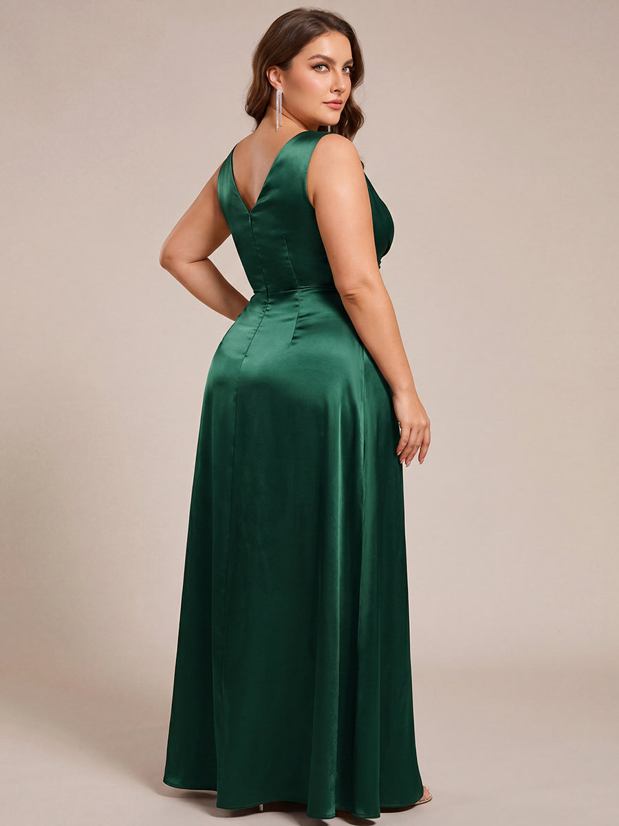 pretty INDY|Plus Size Satin Empire Waist Maxi Bridesmaid Dress with Pockets